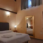 Palazzo Marzano برياتيكو