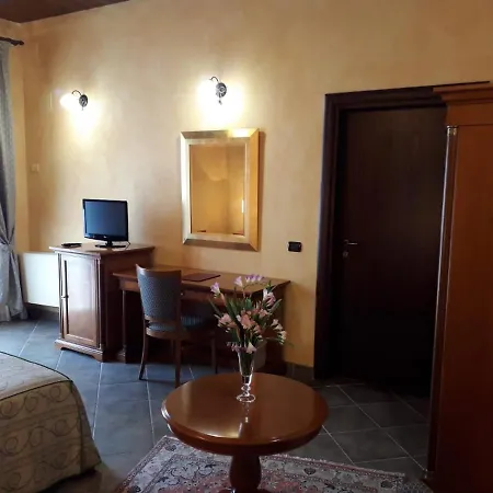 Ξενοδοχείο Palazzo Marzano 4*