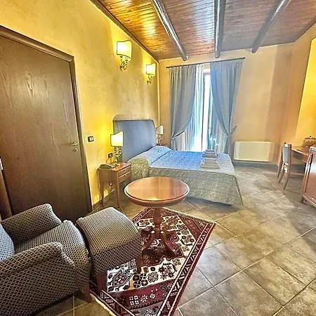 Palazzo Marzano Szálloda 4*